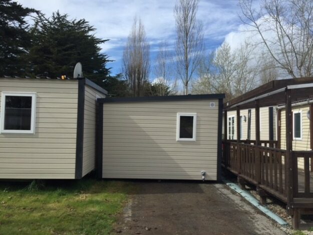 Technicité des opérateurs pour acheminement mobil-home dans allées étroites